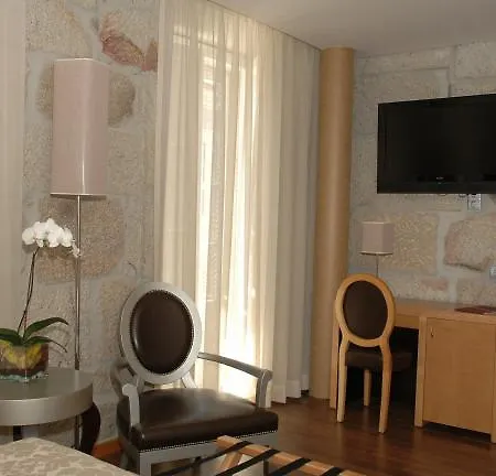 מלון Casas Novas Countryside & Events 4*